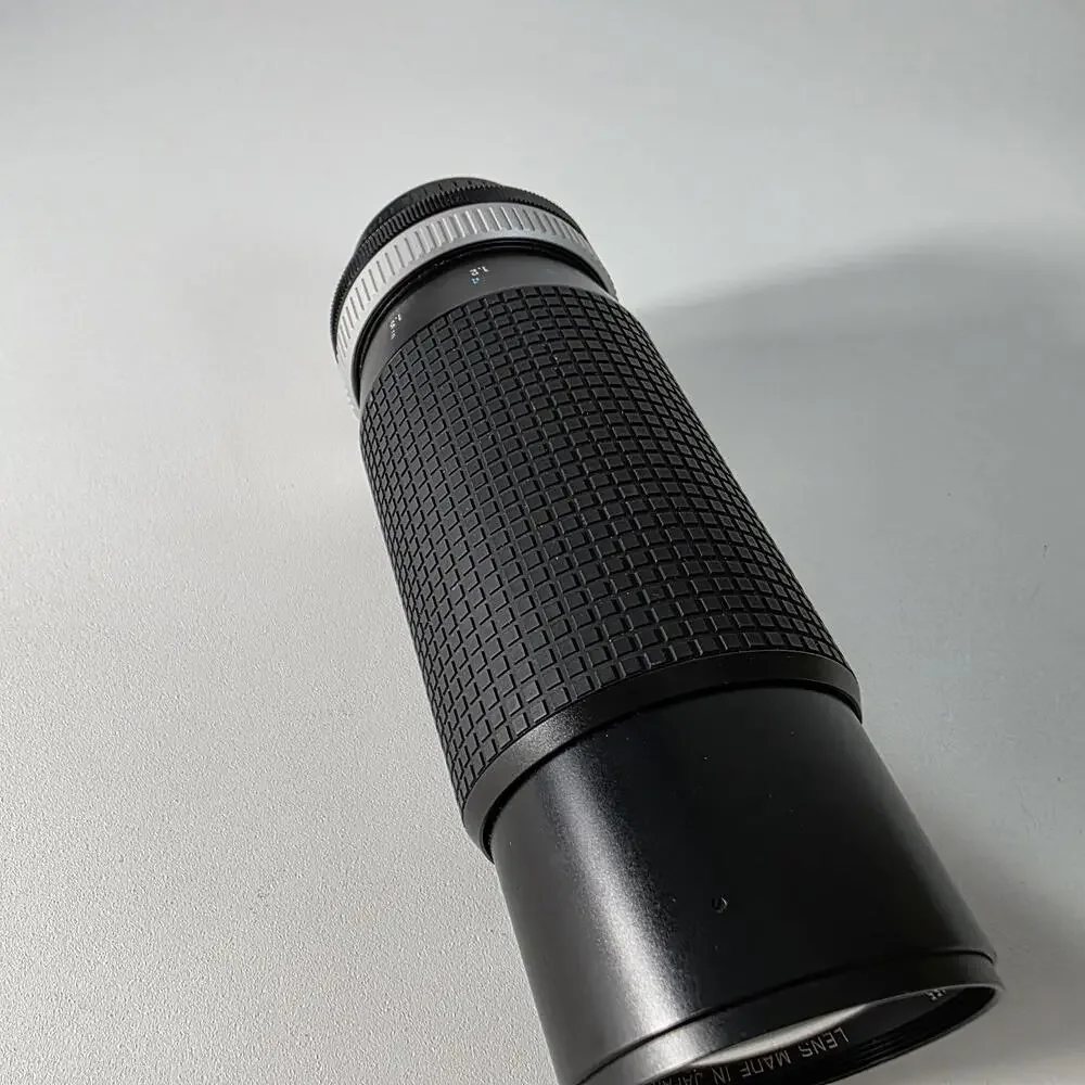 HOYA HMC 100-300MM F 5.6 ZOOM LENS FOR CANON
